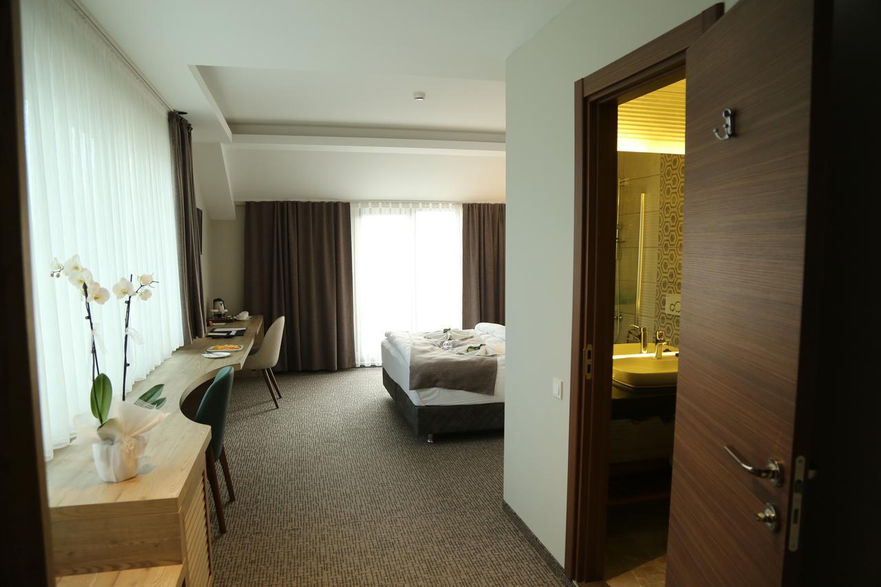 Hotel City Inegoel Bagian luar foto
