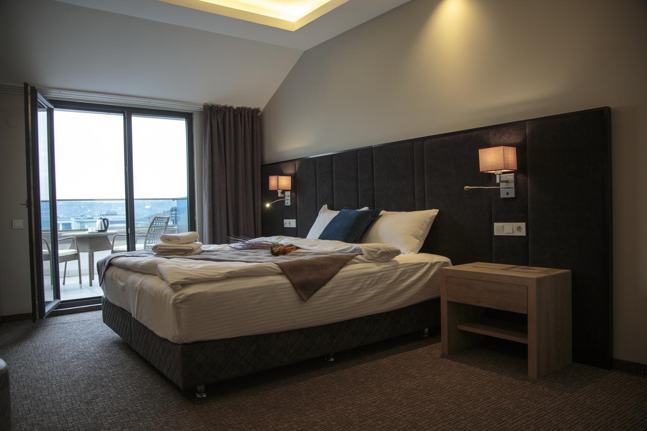 Hotel City Inegoel Bagian luar foto