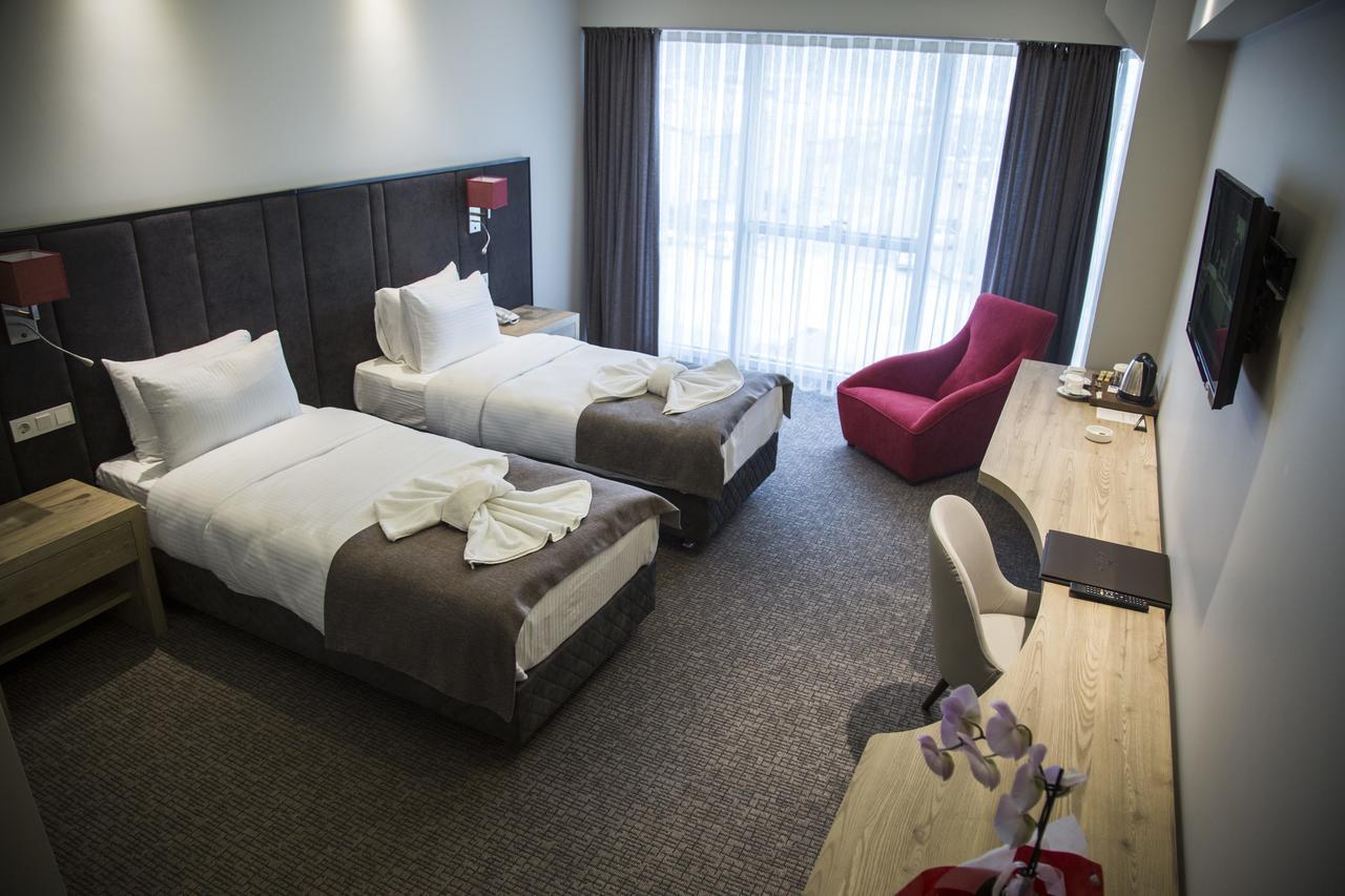 Hotel City Inegoel Bagian luar foto